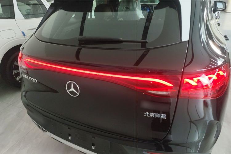 Used Mercedes-Benz EQE SUV 2024 500 4MATIC Luxury Edition Rear