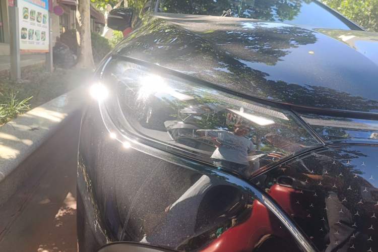 Used Mercedes-Benz EQE SUV 2024 500 4MATIC Luxury Edition Right Front Headlight