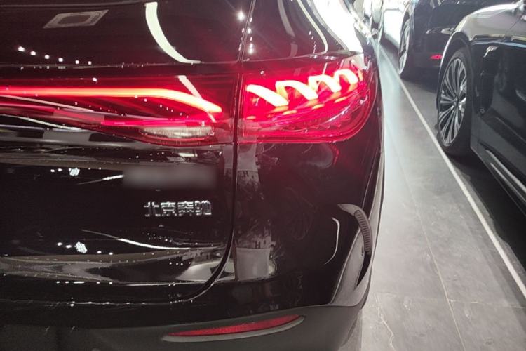 Used Mercedes-Benz EQE SUV 2024 500 4MATIC Right Rear Taillight