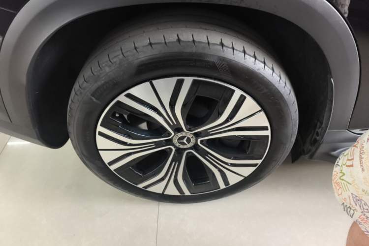 Used Mercedes-Benz EQE SUV 2024 500 4MATIC Luxury Edition Right Rear Wheel Hub
