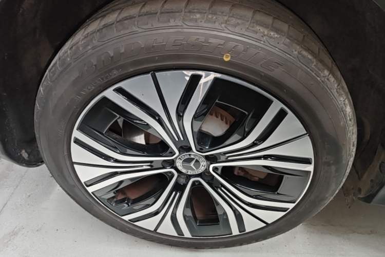 Used Mercedes-Benz EQE SUV 2024 350 4MATIC Luxury Edition Right Rear Wheel Hub