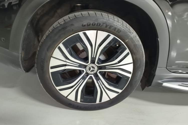 Used Mercedes-Benz EQE SUV 2024 500 4MATIC Right Rear Wheel Hub