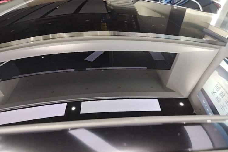 Used Mercedes-Benz EQE SUV 2024 500 4MATIC Pioneer Edition Roof