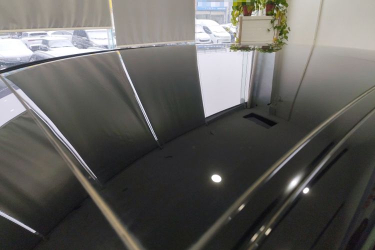 Used Mercedes-Benz EQE SUV 2024 500 4MATIC Pioneer Edition Roof