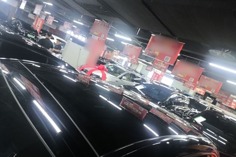 Used Mercedes-Benz EQE SUV 2024 500 4MATIC Pioneer Edition Roof