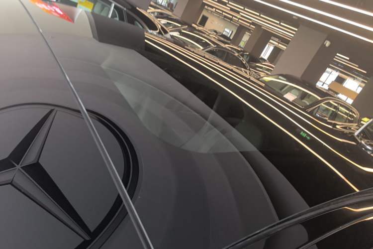 Used Mercedes-Benz EQE SUV 2024 500 4MATIC Pioneer Edition Roof