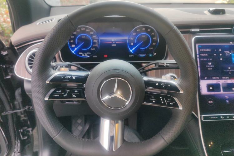 Used Mercedes-Benz EQE SUV 2024 350 4MATIC Luxury Edition Steering Wheel