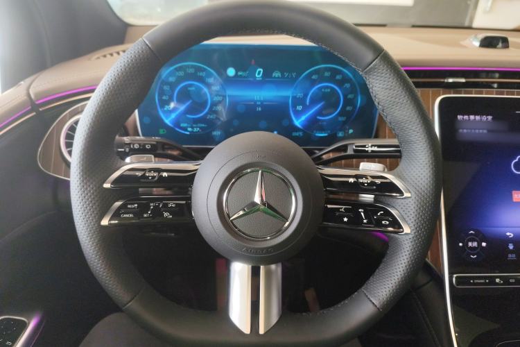 Used Mercedes-Benz EQE SUV 2024 500 4MATIC Luxury Edition Steering Wheel