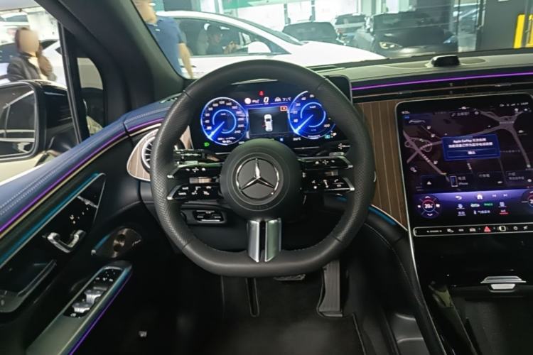 Used Mercedes-Benz EQE SUV 2024 350 4MATIC Luxury Edition Steering Wheel