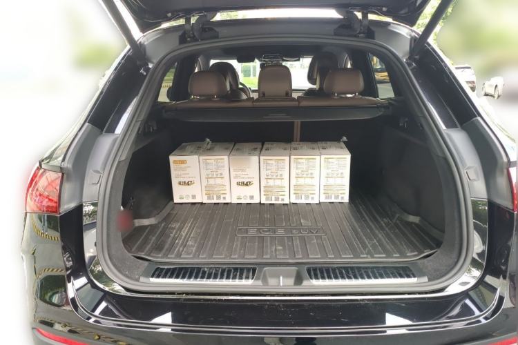 Used Mercedes-Benz EQE SUV 2024 500 4MATIC Luxury Edition Trunk