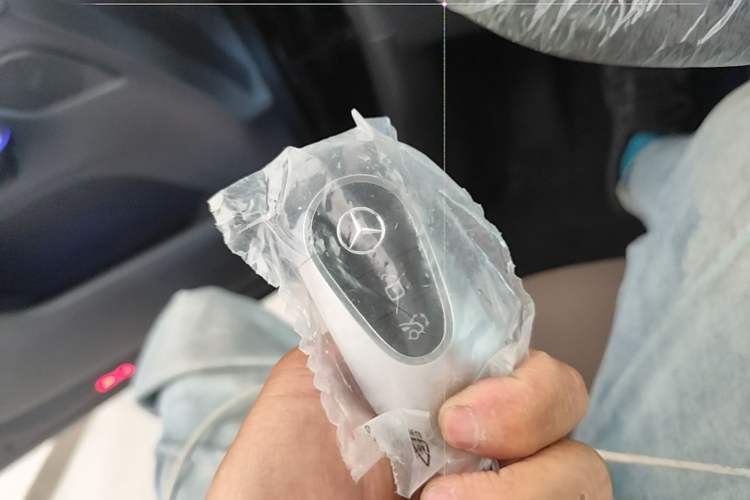 Used Mercedes-Benz EQE SUV 2024 500 4MATIC Luxury Edition Vehicle Key