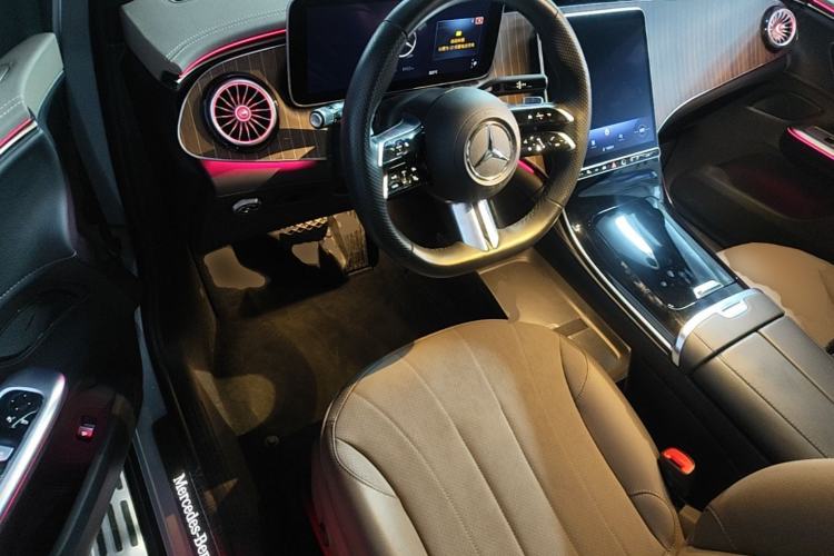 Used Mercedes-Benz EQE SUV 2024 350 4MATIC Luxury Edition Driver Seat