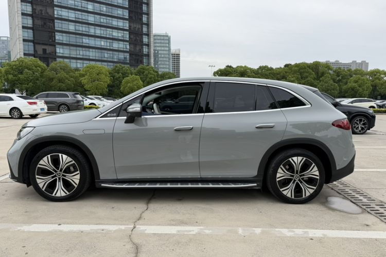 Used Mercedes-Benz EQE SUV 2024 350 4MATIC Luxury Edition Exterior 8