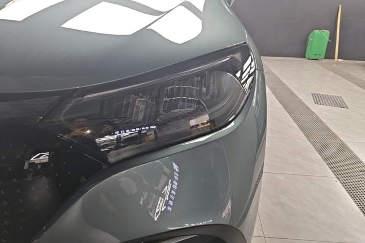Used Mercedes-Benz EQE SUV 2024 500 4MATIC Pioneer Edition Left Front Headlight
