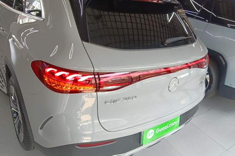 Used Mercedes-Benz EQE SUV 2024 350 4MATIC Luxury Edition Rear