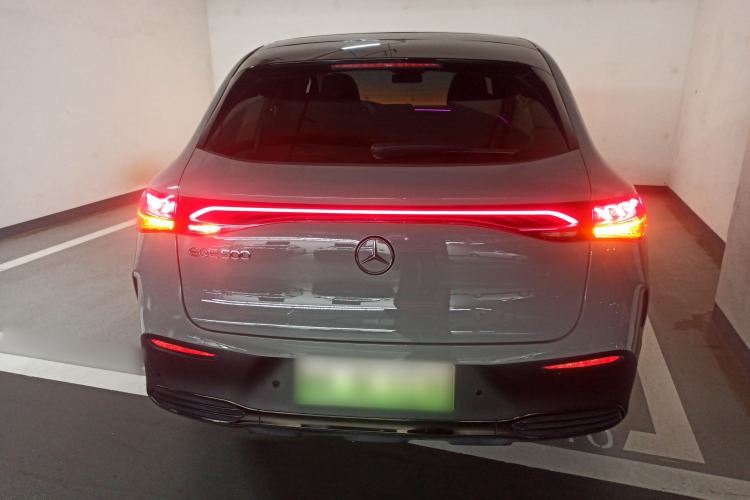 Used Mercedes-Benz EQE SUV 2024 500 4MATIC Flagship Edition Rear