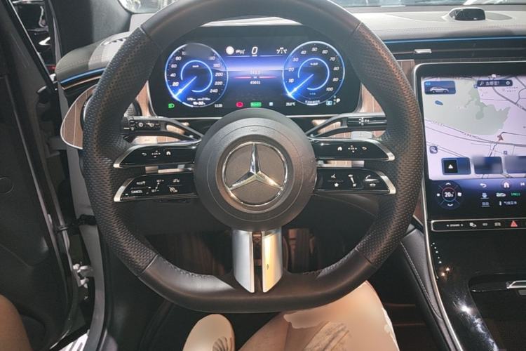Used Mercedes-Benz EQE SUV 2024 350 4MATIC Luxury Edition Steering Wheel