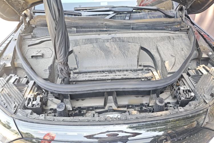Used Mercedes-Benz EQE SUV 2024 500 4MATIC Pioneer Edition Engine Bay