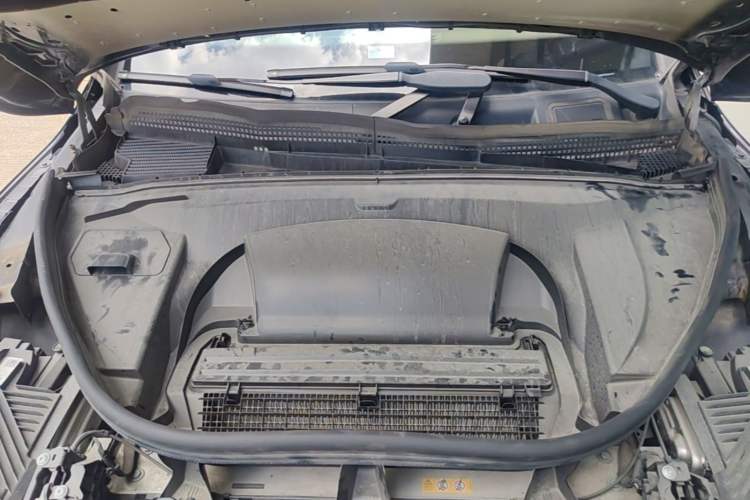 Used Mercedes-Benz EQE SUV 2024 500 4MATIC Pioneer Edition Engine Bay