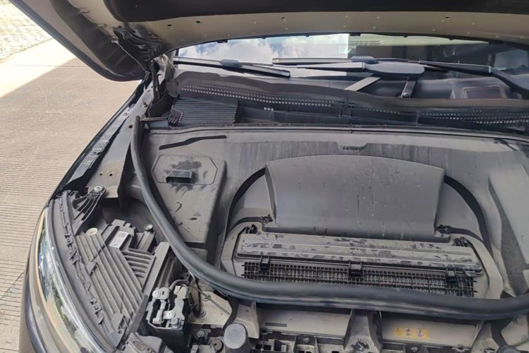 Used Mercedes-Benz EQE SUV 2024 500 4MATIC Pioneer Edition Engine Bay Right