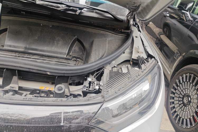 Used Mercedes-Benz EQE SUV 2024 350 4MATIC Luxury Edition Engine Bay Left