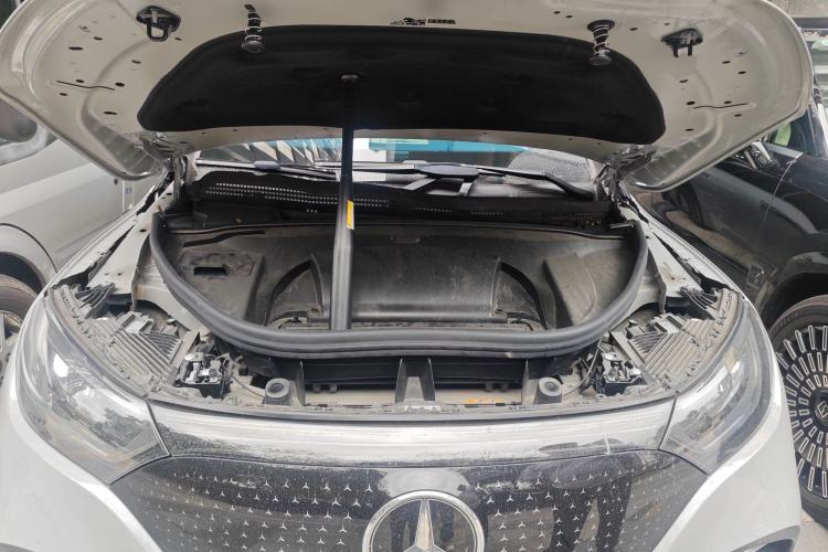 Used Mercedes-Benz EQE SUV 2024 350 4MATIC Luxury Edition Engine Bay