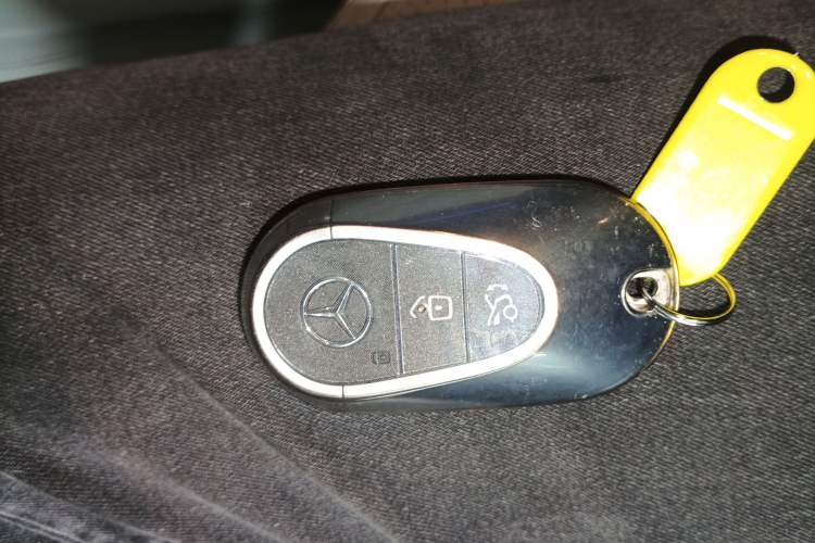 Used Mercedes-Benz EQE SUV 2024 500 4MATIC Flagship Edition Interior 1