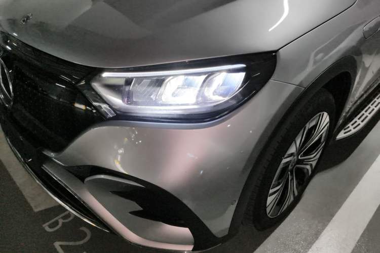 Used Mercedes-Benz EQE SUV 2024 350 4MATIC Luxury Edition Left Front Headlight