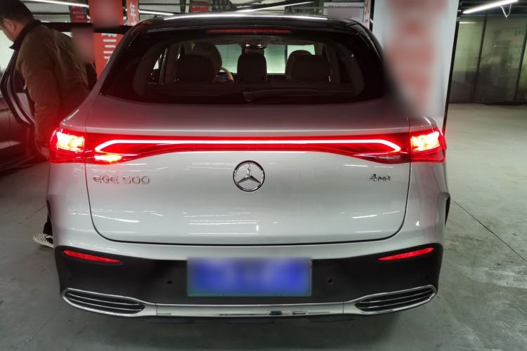 Used Mercedes-Benz EQE SUV 2024 500 4MATIC Luxury Edition Rear