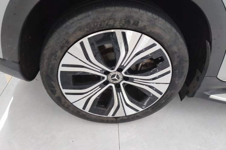 Used Mercedes-Benz EQE SUV 2024 350 4MATIC Luxury Edition Right Rear Wheel Hub