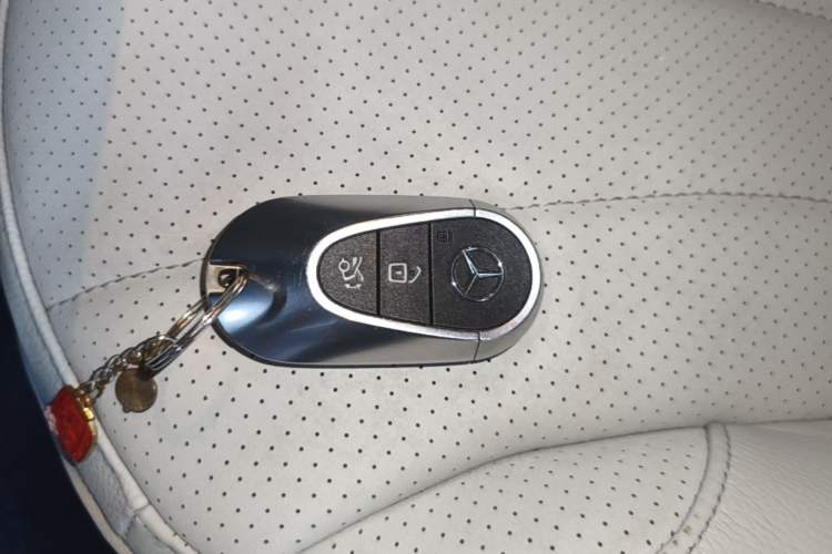 Used Mercedes-Benz EQE SUV 2024 350 4MATIC Luxury Edition Vehicle Key