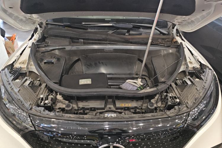 Used Mercedes-Benz EQE SUV 2024 500 4MATIC Luxury Edition Engine Bay