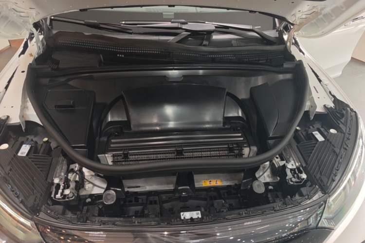 Used Mercedes-Benz EQE SUV 2024 500 4MATIC Luxury Edition Engine Bay