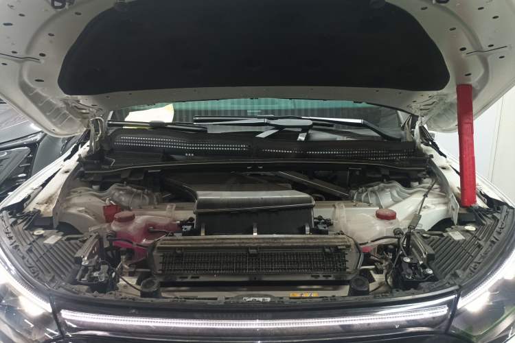 Used Mercedes-Benz EQE SUV 2024 350 4MATIC Pioneer Edition Engine Bay