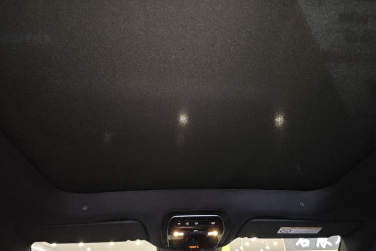 Used Mercedes-Benz EQE SUV 2024 500 4MATIC Luxury Edition Headliner