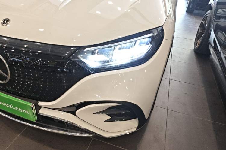 Used Mercedes-Benz EQE SUV 2024 500 4MATIC Luxury Edition Left Front Headlight