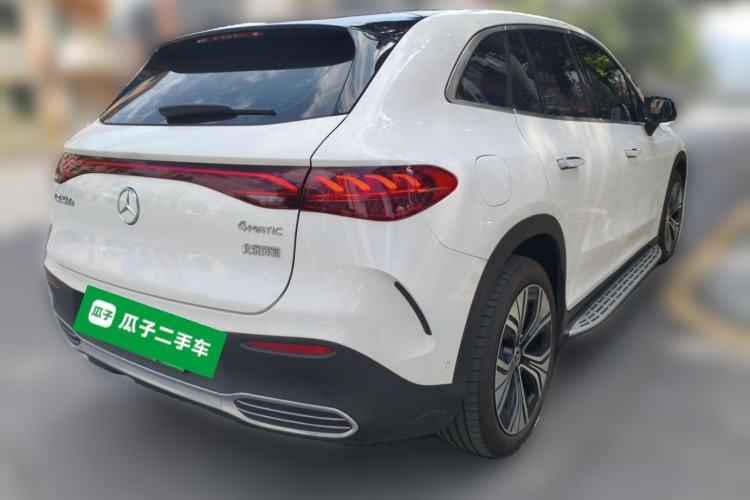 Used Mercedes-Benz EQE SUV 2024 500 4MATIC Pioneer Edition Rear Right 45 Deg