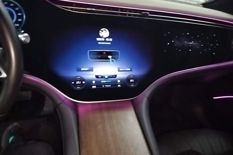 Used Mercedes-Benz EQS 2022 Updated Version 450+ Pioneer Edition Audio And AC Panel