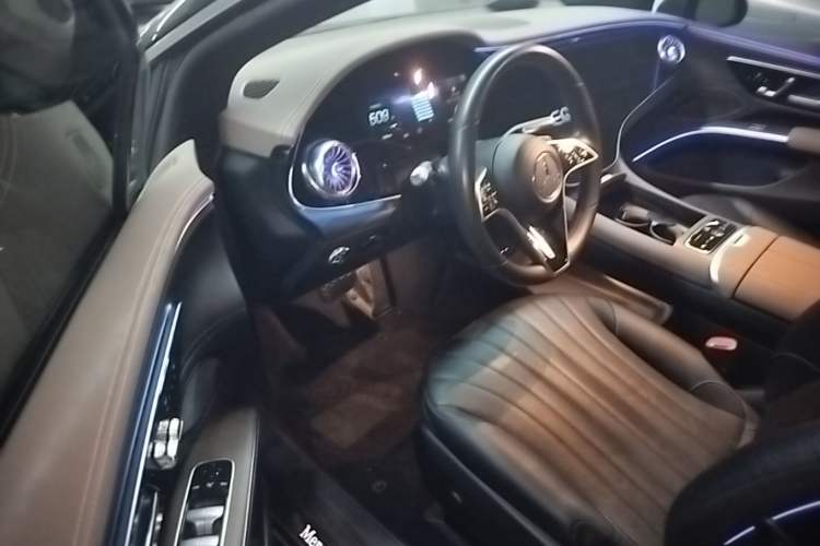 Used Mercedes-Benz EQS 2022 Updated Version 450+ Pioneer Edition Driver Seat