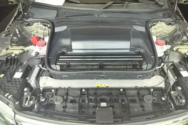 Used Mercedes-Benz EQS 2022 Updated Version 450+ Pioneer Edition Engine Bay