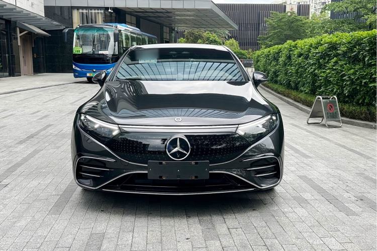 Used Mercedes-Benz EQS 2022 Updated 580 4MATIC Exterior 1
