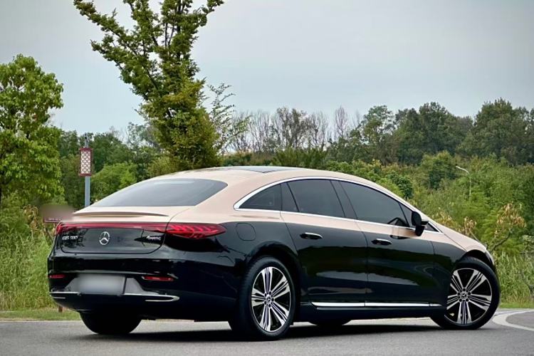 Used Mercedes-Benz EQS 2022 Updated Version 450+ Pioneer Edition Exterior 4
