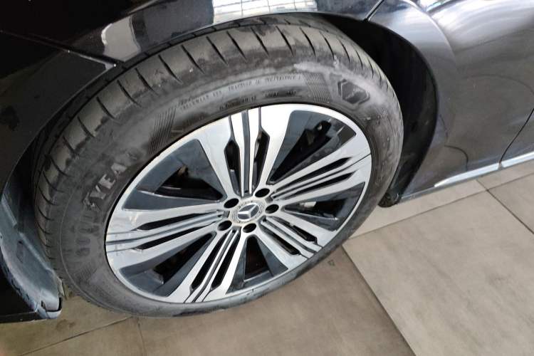 Used Mercedes-Benz EQS 2022 Updated Version 450+ Pioneer Edition Exterior 7