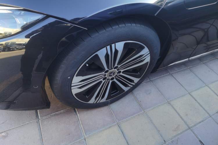 Used Mercedes-Benz EQS 2022 Updated Version 450+ Pioneer Edition Exterior 7