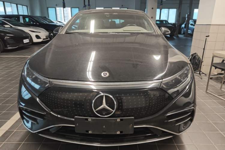 Used Mercedes-Benz EQS 2022 580 4MATIC Front