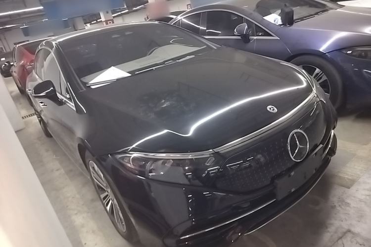 Used Mercedes-Benz EQS 2022 Updated Version 450+ Pioneer Edition Front Right 45 Deg