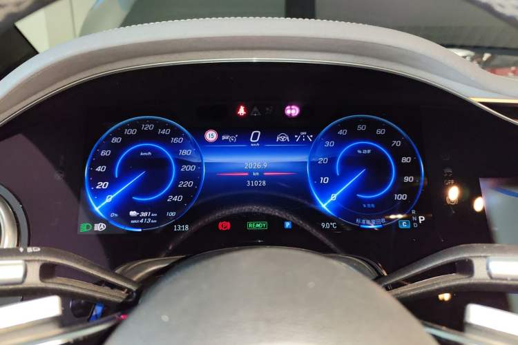 Used Mercedes-Benz EQS 2022 Updated Version 450+ Pioneer Edition Instrument Cluster