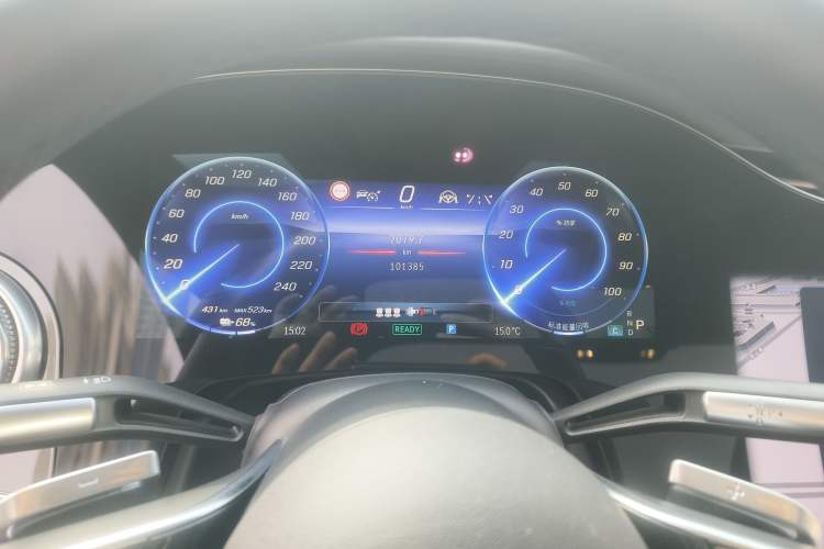 Used Mercedes-Benz EQS 2022 Updated Version 450+ Pioneer Edition Instrument Cluster