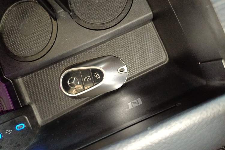 Used Mercedes-Benz EQS 2022 Updated Version 450+ Luxury Edition Interior 1