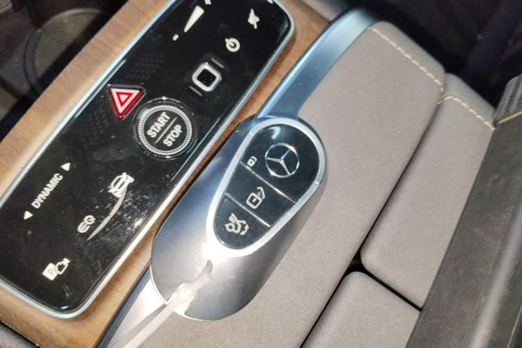 Used Mercedes-Benz EQS 2022 Updated Version 450+ Pioneer Edition Interior 1